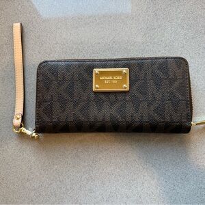 Michael Kors Logo Patterned Wallet